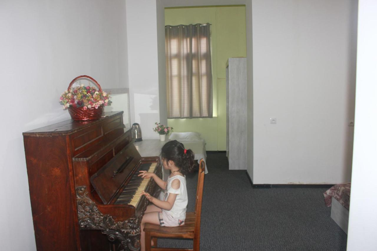 Diamond Georgia Hotel Tbiliszi Kültér fotó
